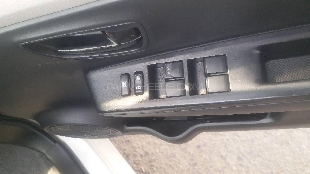 Toyota Vitz 2013 for Sale in Islamabad Toyota Vitz 2013 for Sale in Islamabad Image-6