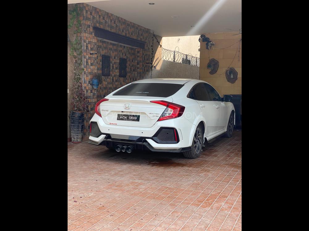 Honda Civic 2016 for Sale in Faisalabad Honda Civic 2016 for Sale in Faisalabad Image-5