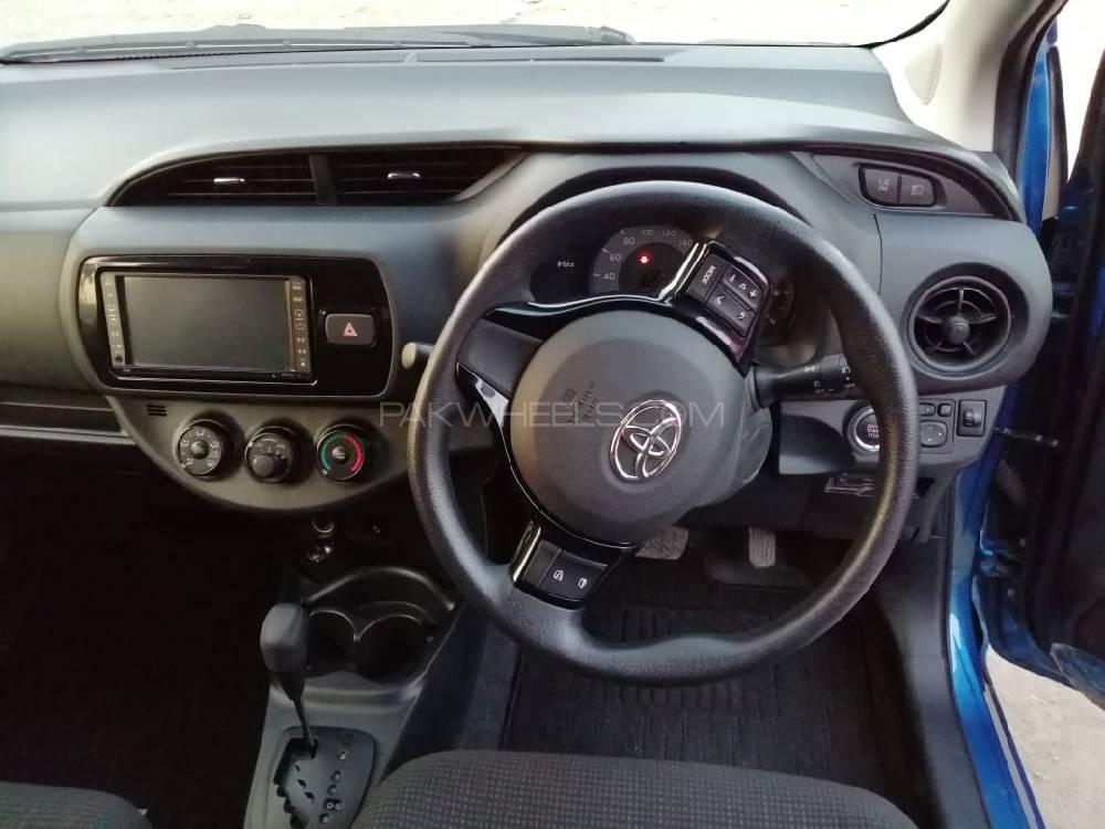 Toyota Vitz 2017 for Sale in Lahore Toyota Vitz 2017 for Sale in Lahore Image-6