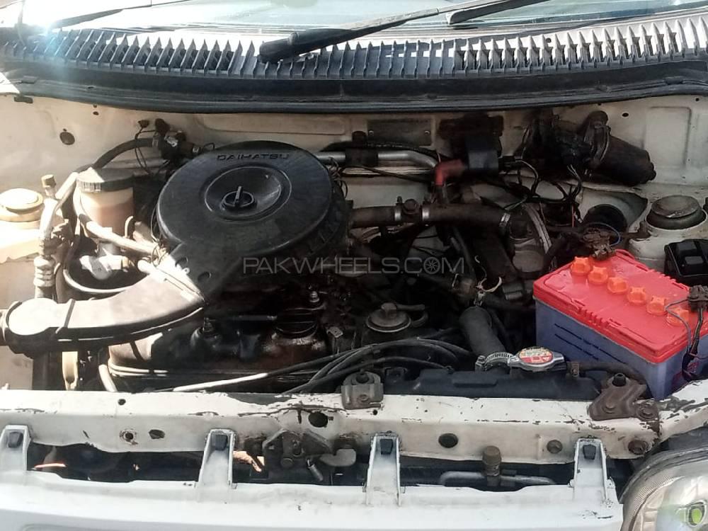 Daihatsu Cuore 2005 for Sale in Lahore Daihatsu Cuore 2005 for Sale in Lahore Image-8