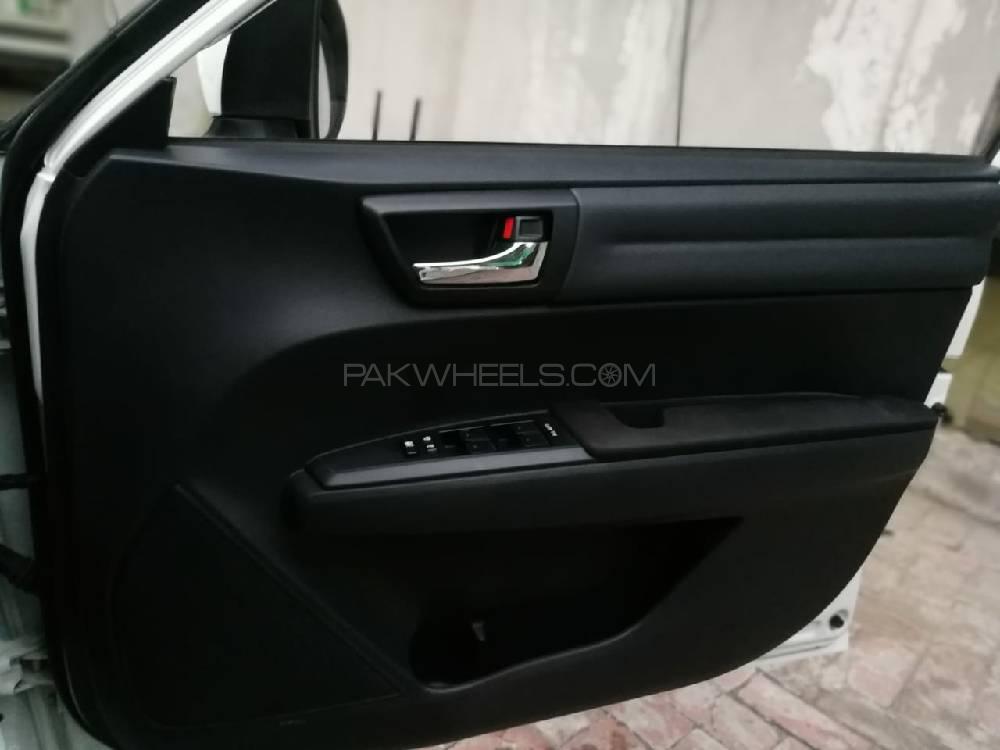 ٹویوٹا کرولا فیلڈر 2016 for Sale in لاہور ٹویوٹا کرولا فیلڈر 2016 for Sale in لاہور Image-13