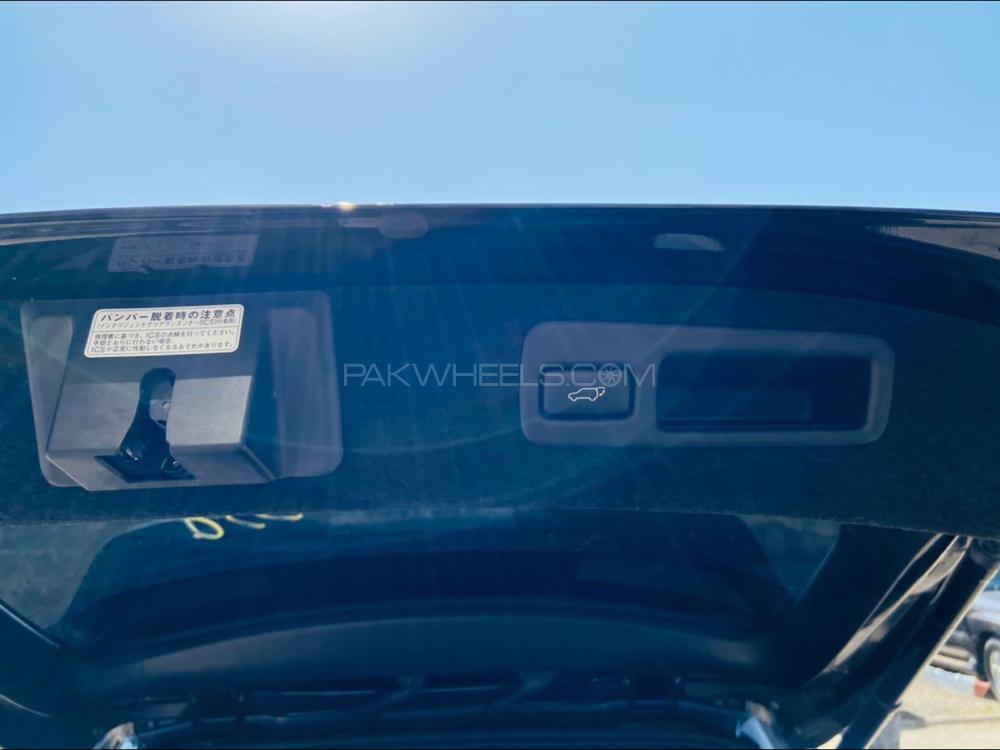Toyota Harrier 2016 for Sale in Islamabad Toyota Harrier 2016 for Sale in Islamabad Image-11