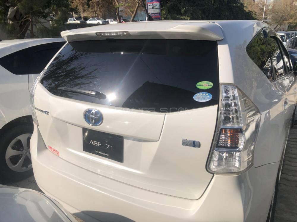 Toyota Prius Alpha 2013 for Sale in Islamabad Toyota Prius Alpha 2013 for Sale in Islamabad Image-10
