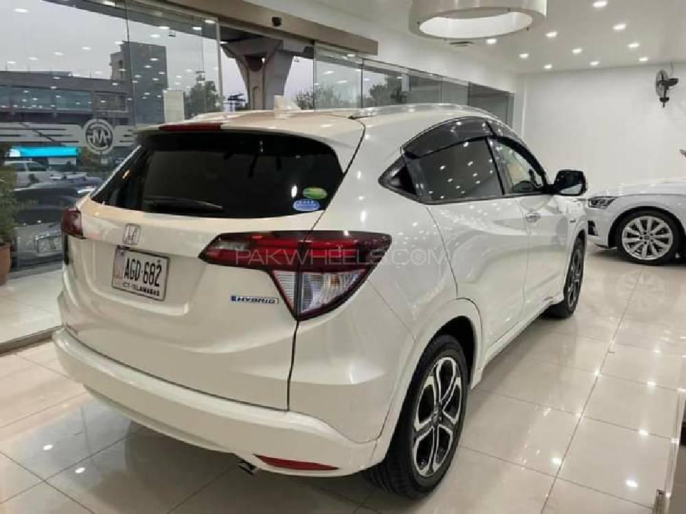 Honda Vezel 2016 for Sale in Rawalpindi Honda Vezel 2016 for Sale in Rawalpindi Image-4