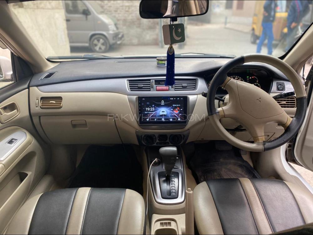 مٹسوبیشی لینسر 2006 for Sale in لاہور مٹسوبیشی لینسر 2006 for Sale in لاہور Image-3