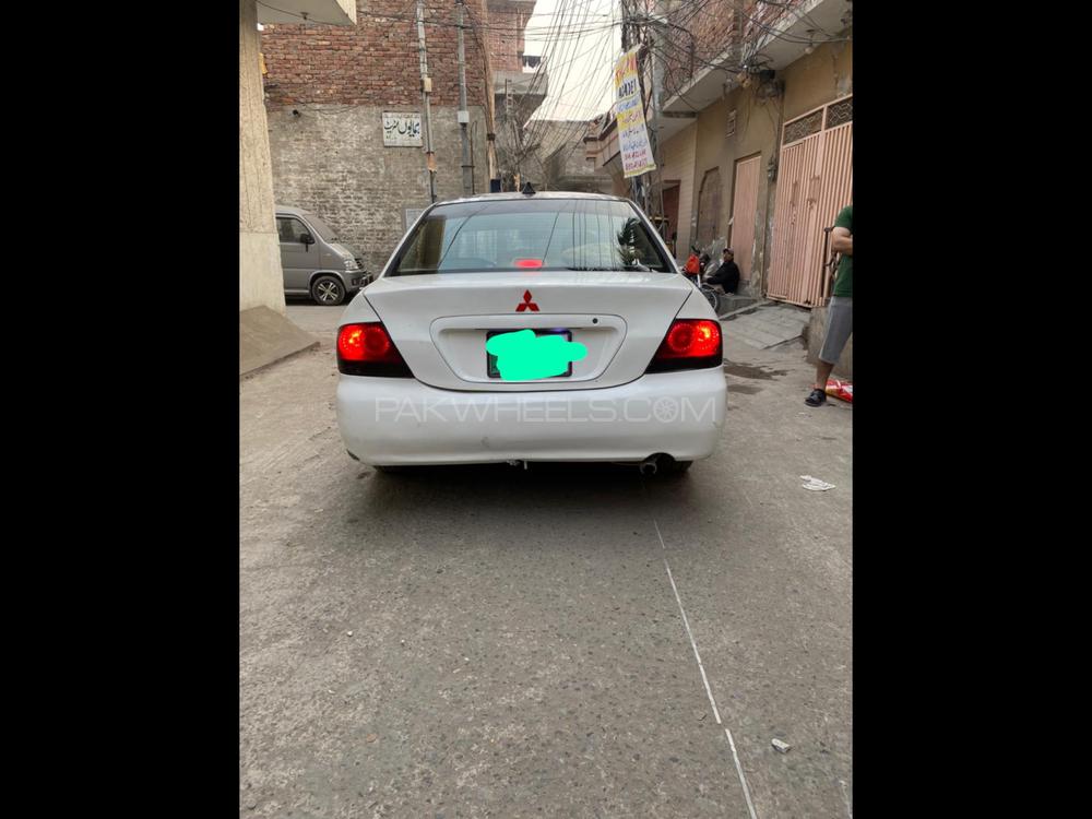 مٹسوبیشی لینسر 2006 for Sale in لاہور مٹسوبیشی لینسر 2006 for Sale in لاہور Image-11