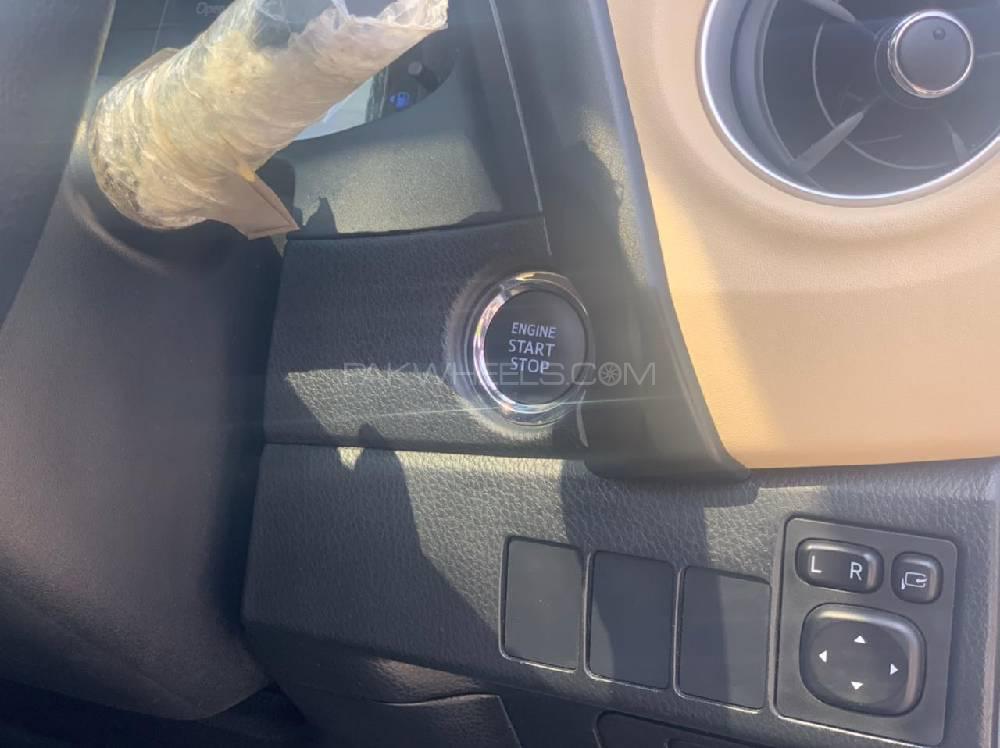 Toyota Corolla 2020 for Sale in Mandi bahauddin Toyota Corolla 2020 for Sale in Mandi bahauddin Image-8