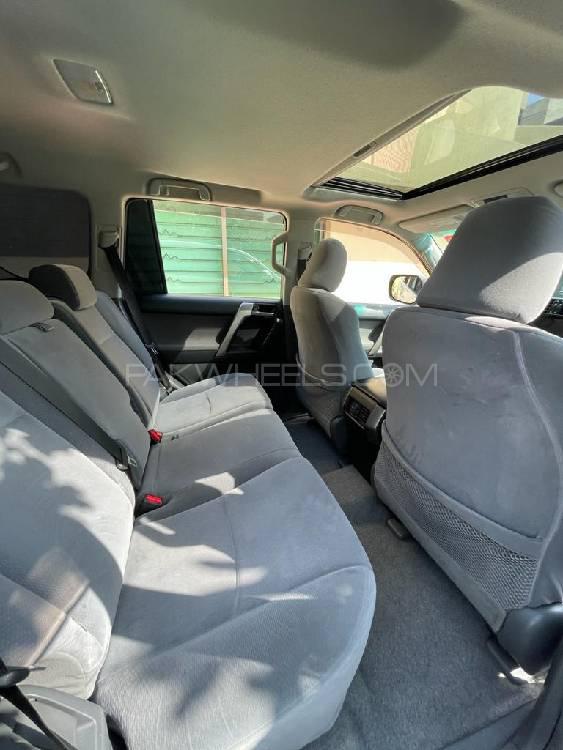 ٹویوٹا پراڈو 2009 for Sale in لاہور ٹویوٹا پراڈو 2009 for Sale in لاہور Image-9