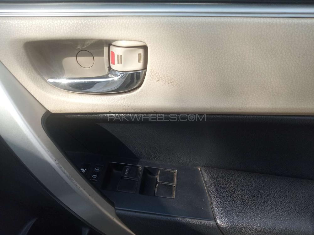 Toyota Corolla 2016 for Sale in Gujranwala Toyota Corolla 2016 for Sale in Gujranwala Image-8