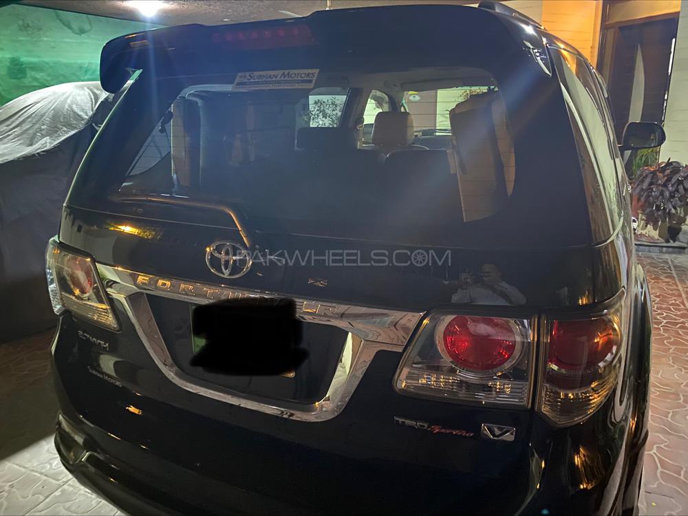 ٹویوٹا فورچیونر 2016 for Sale in لاہور ٹویوٹا فورچیونر 2016 for Sale in لاہور Image-5