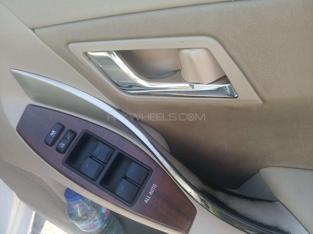 Toyota Premio 2012 for Sale in Gujranwala Toyota Premio 2012 for Sale in Gujranwala Image-9