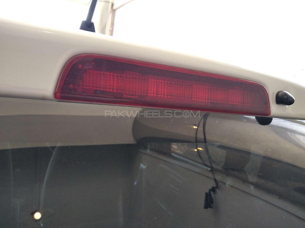 Toyota Vitz 2017 for Sale in Lahore Toyota Vitz 2017 for Sale in Lahore Image-10