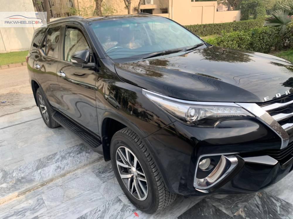ٹویوٹا فورچیونر 2017 for Sale in لاہور ٹویوٹا فورچیونر 2017 for Sale in لاہور Image-5