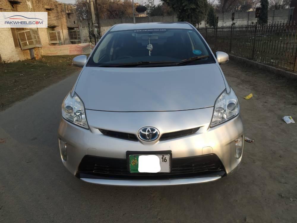 ٹویوٹا پریوس 2012 for Sale in لاہور Image-1