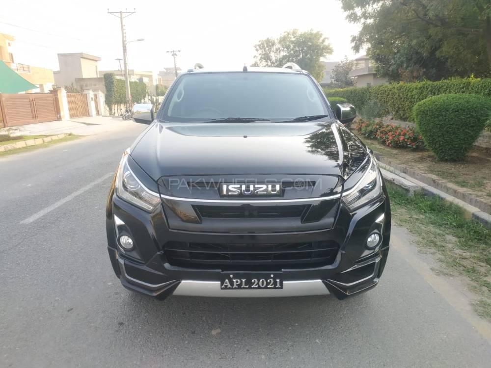 ازوزو ڈی-میکس 2021 for Sale in لاہور Image-1