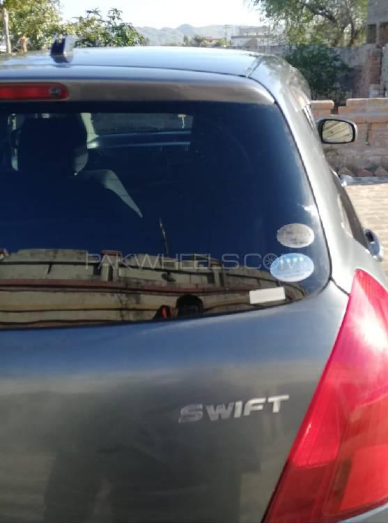 Suzuki Swift 2005 for Sale in Gujar Khan Image-1