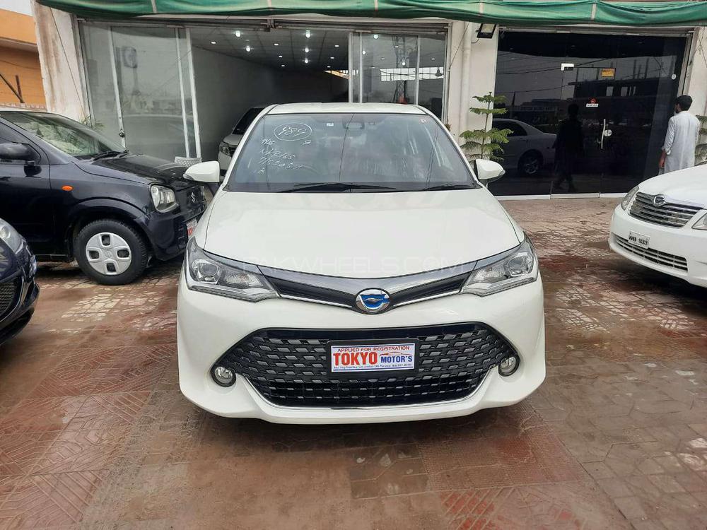 ٹویوٹا کرولا فیلڈر 2017 for Sale in پشاور Image-1