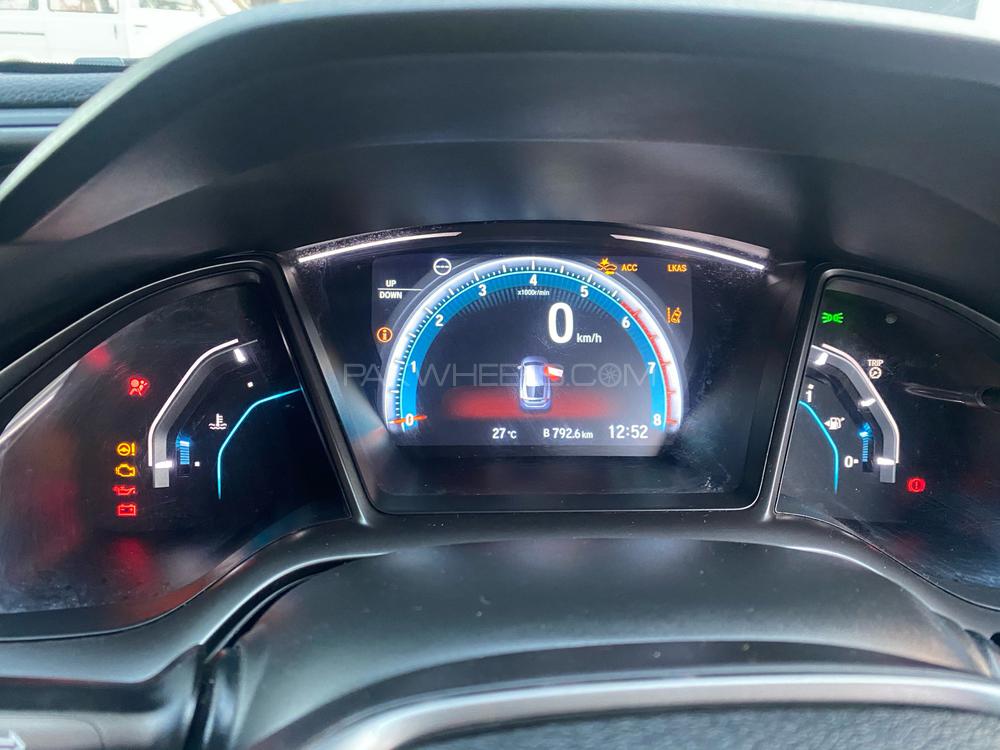 Honda Civic 2017 for Sale in Karachi Honda Civic 2017 for Sale in Karachi Image-7