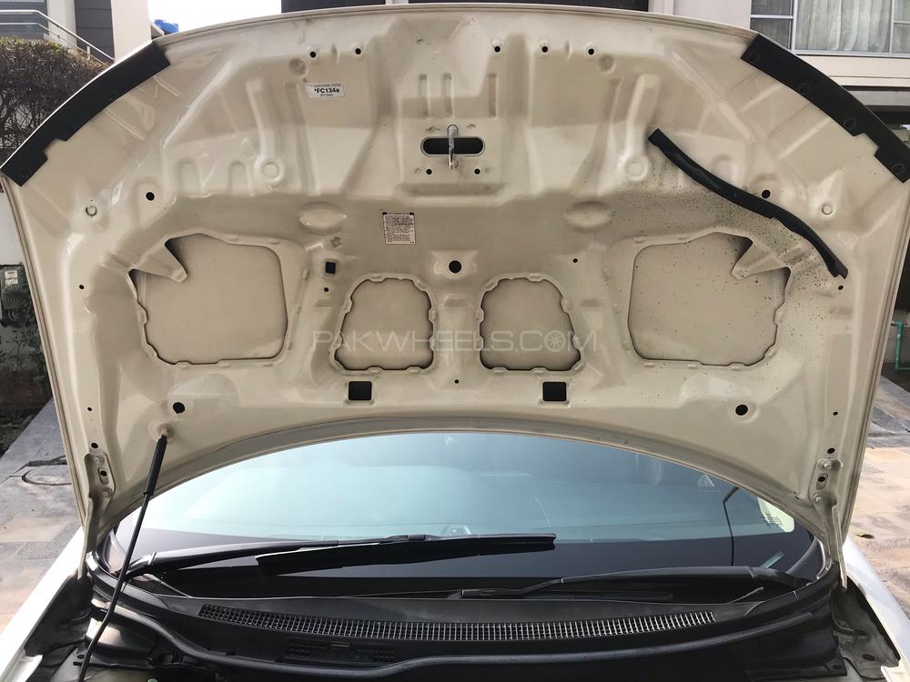 Honda Civic 2014 for Sale in Lahore Honda Civic 2014 for Sale in Lahore Image-11