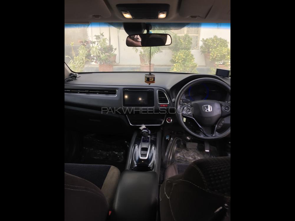 Honda Vezel 2014 for Sale in Karachi Honda Vezel 2014 for Sale in Karachi Image-7