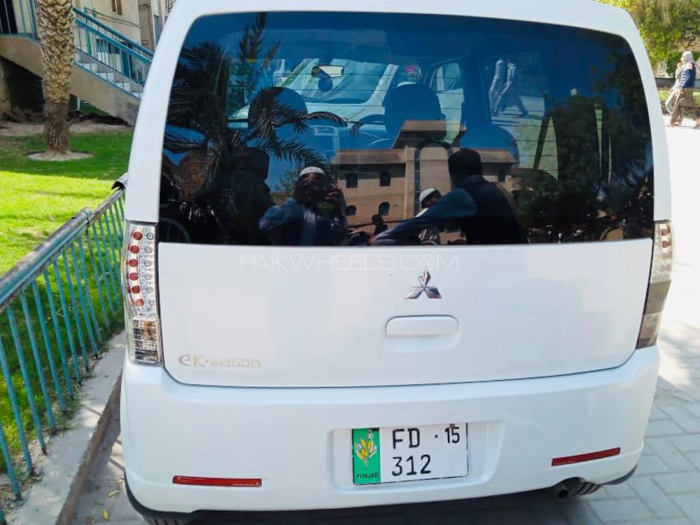 Mitsubishi Ek Wagon 2015 for Sale in Faisalabad Mitsubishi Ek Wagon 2015 for Sale in Faisalabad Image-9