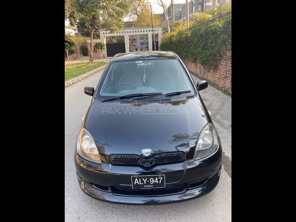 Toyota Vitz 1999 for Sale in Lahore Image-1