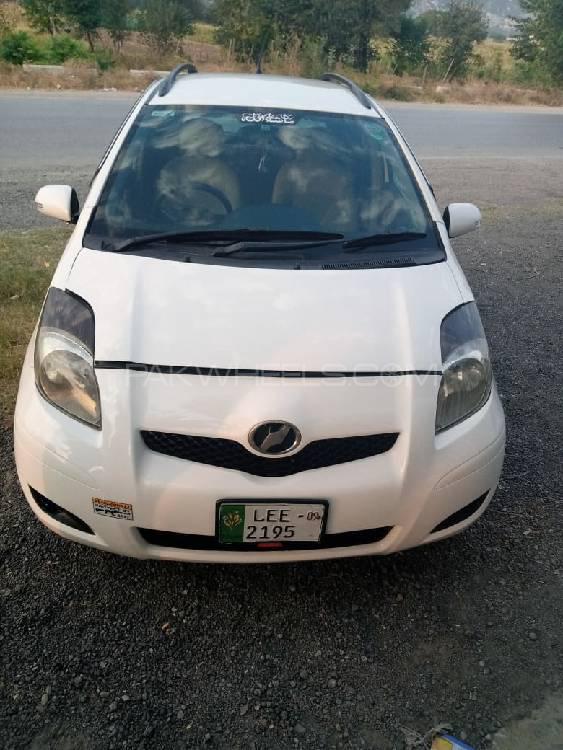 Toyota Vitz 2007 for Sale in Peshawar Image-1
