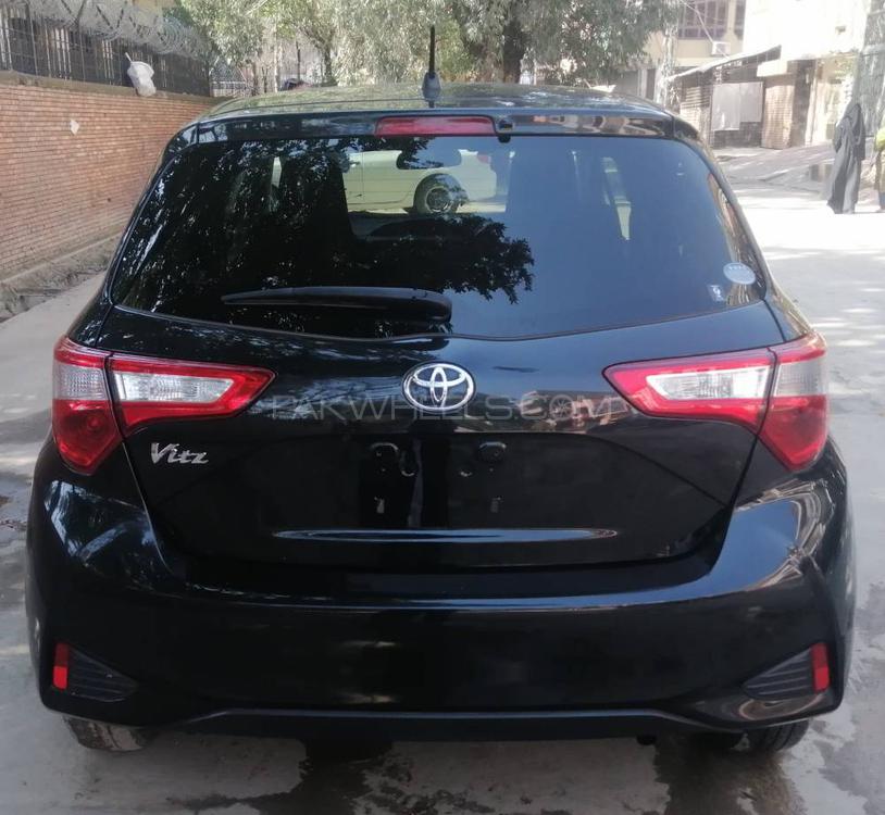 Toyota Vitz 2017 for Sale in Rawalpindi Toyota Vitz 2017 for Sale in Rawalpindi Image-5