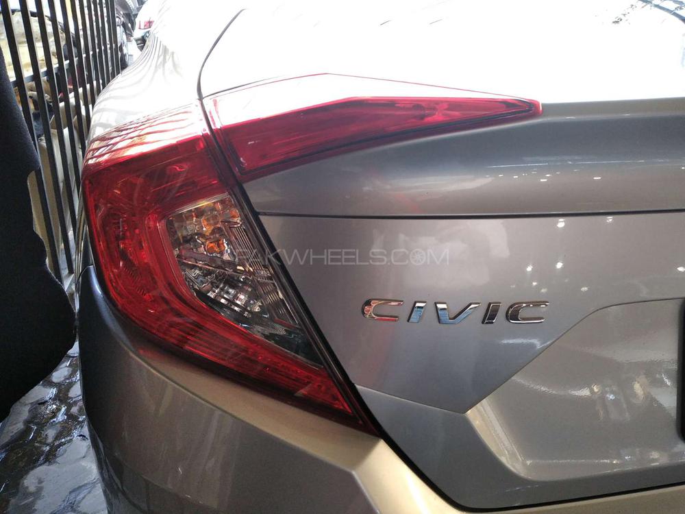 Honda Civic 2018 for Sale in Lahore Honda Civic 2018 for Sale in Lahore Image-6