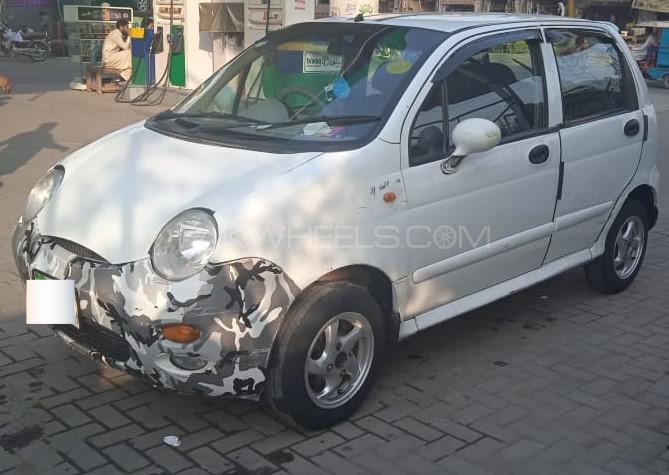 چیری کیو کیو 2006 for Sale in لاہور چیری کیو کیو 2006 for Sale in لاہور Image-2