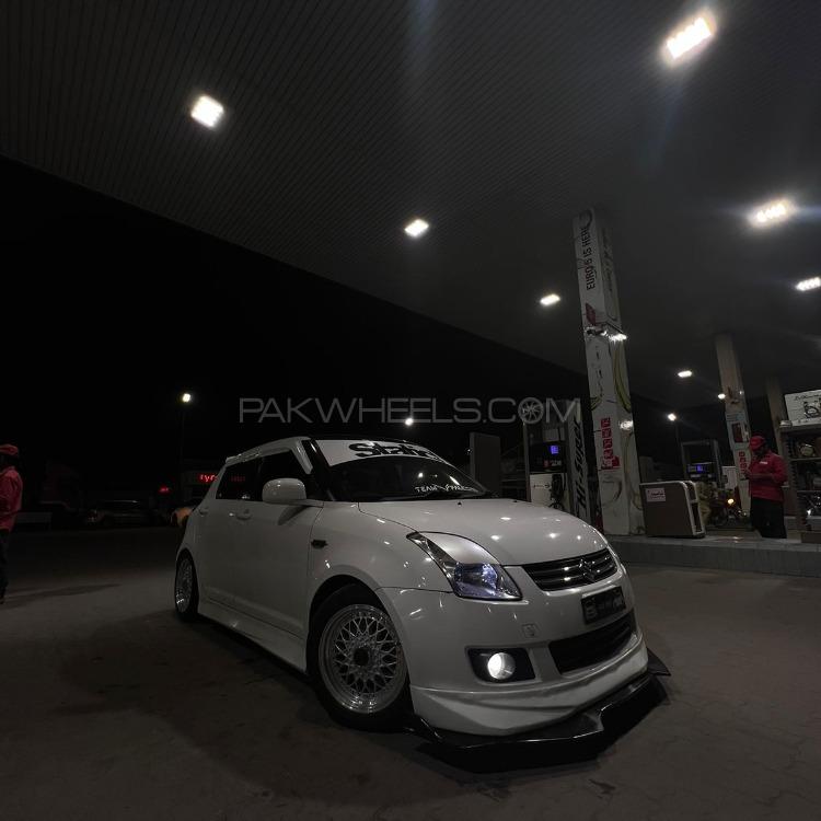 سوزوکی سوئفٹ - 2018  Image-1