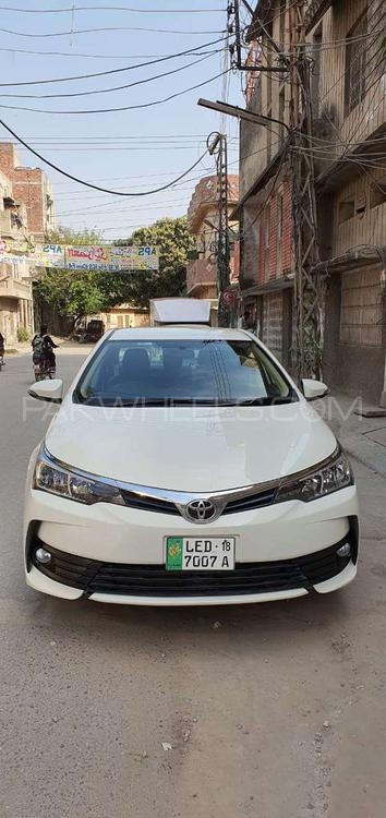 Toyota Corolla 2018 for Sale in Lahore Image-1
