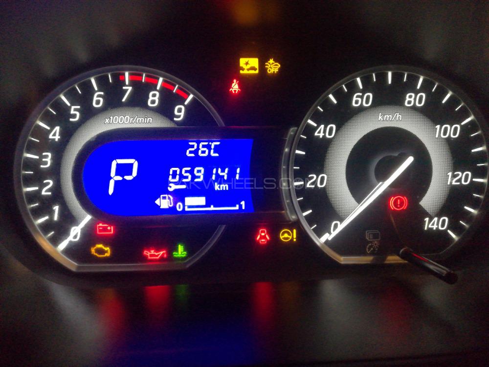 Nissan Roox 2015 for Sale in Karachi Nissan Roox 2015 for Sale in Karachi Image-4
