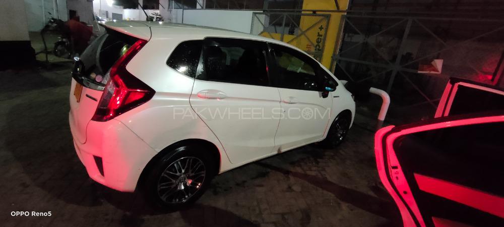 ہونڈا فٹ 2014 for Sale in کراچی ہونڈا فٹ 2014 for Sale in کراچی Image-4