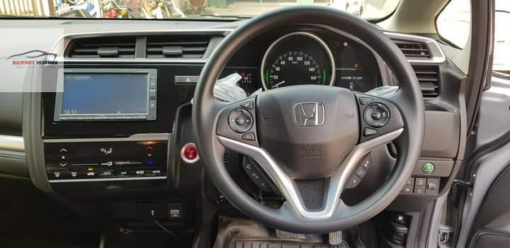 Honda Fit 2017 for Sale in Karachi Honda Fit 2017 for Sale in Karachi Image-5