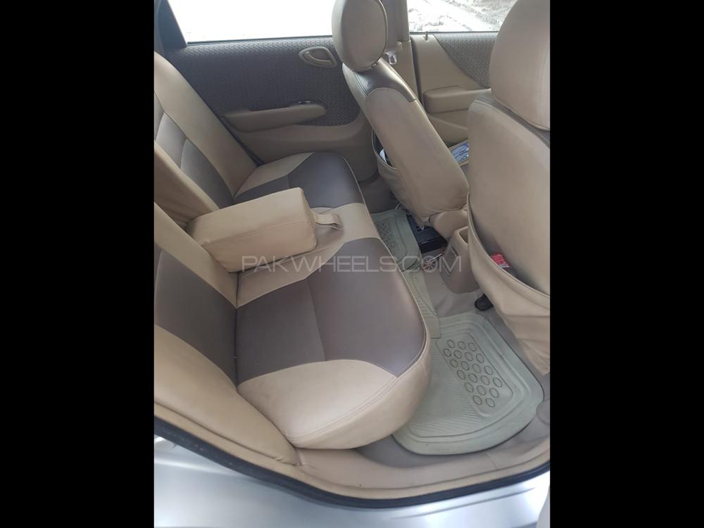Honda City 2005 for Sale in Lahore Honda City 2005 for Sale in Lahore Image-3