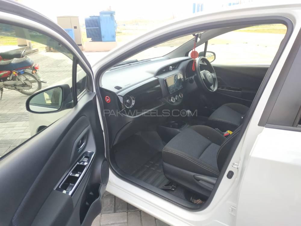 Toyota Vitz 2018 for Sale in Lahore Toyota Vitz 2018 for Sale in Lahore Image-12