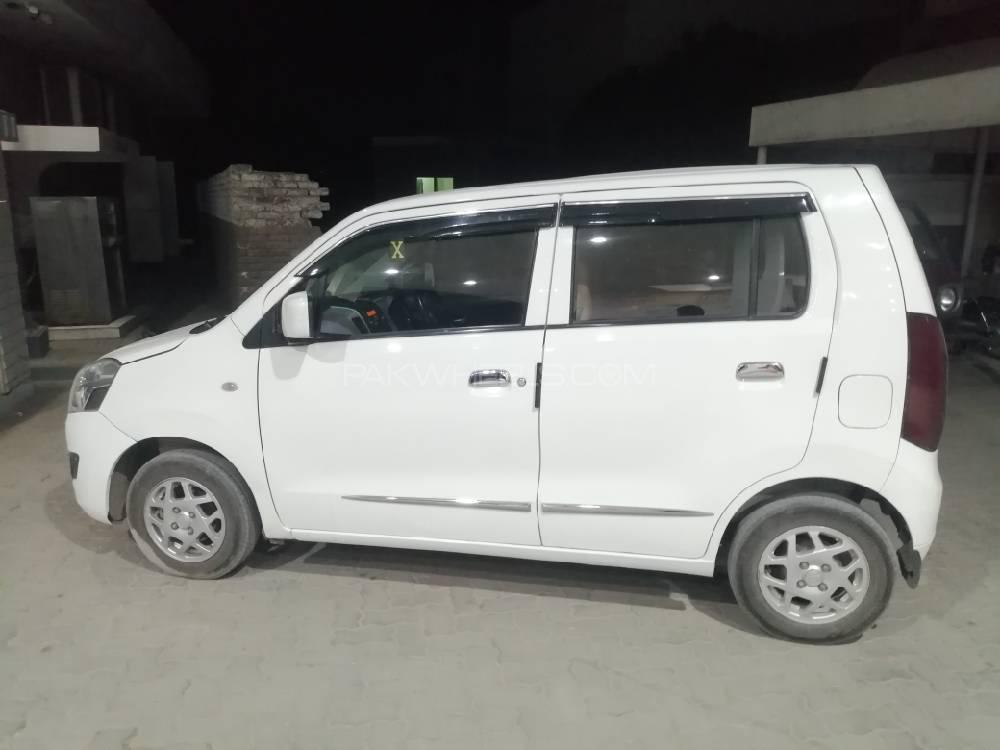 Suzuki Wagon R 2018 for Sale in Sialkot Image-1