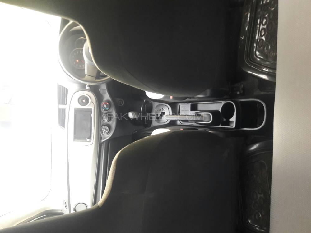 Toyota Vitz 2014 for Sale in Multan Toyota Vitz 2014 for Sale in Multan Image-10