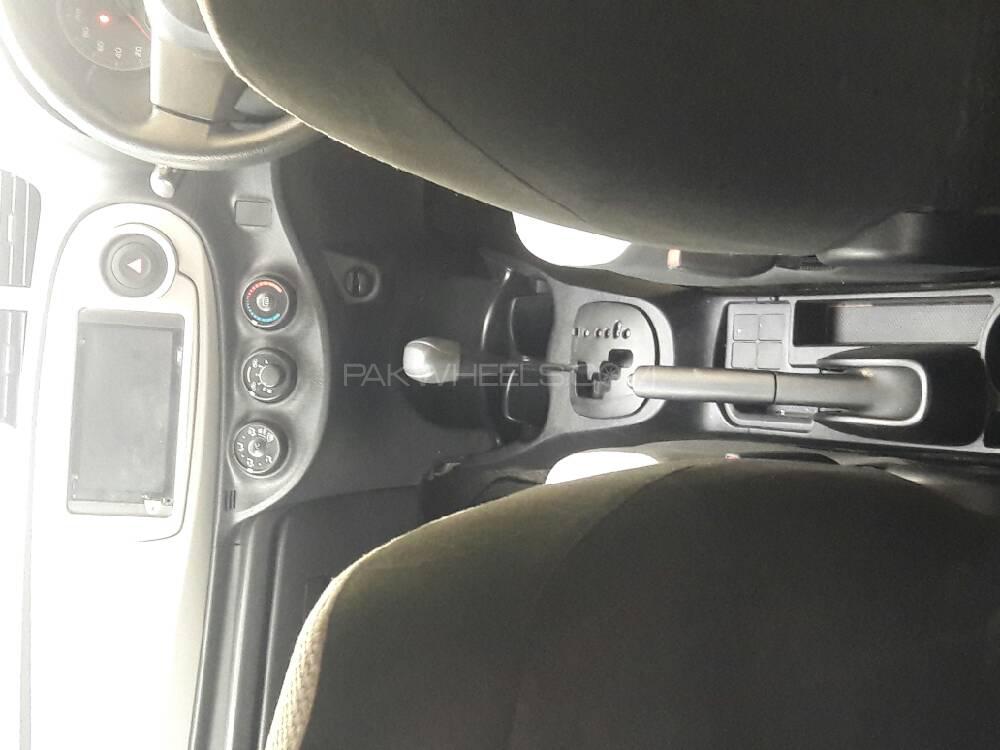 Toyota Vitz 2014 for Sale in Multan Toyota Vitz 2014 for Sale in Multan Image-9
