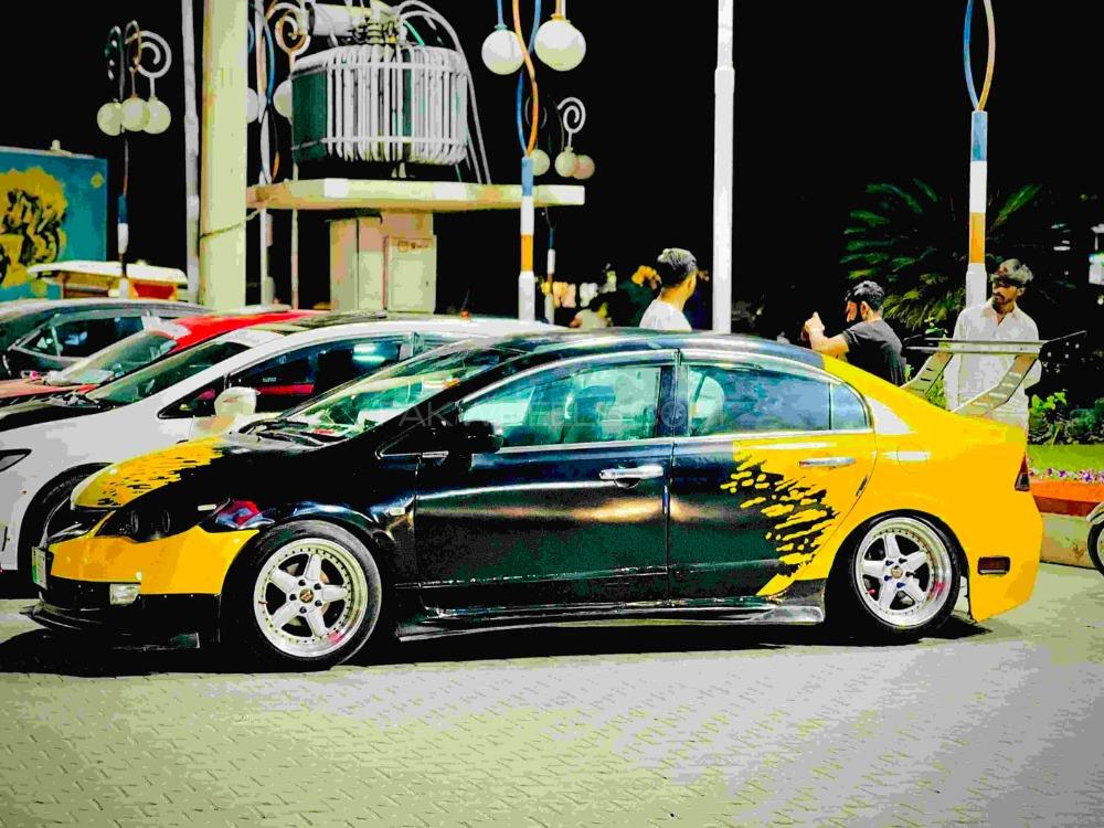 Honda Civic - 2007  Honda Civic - 2007  Image-2