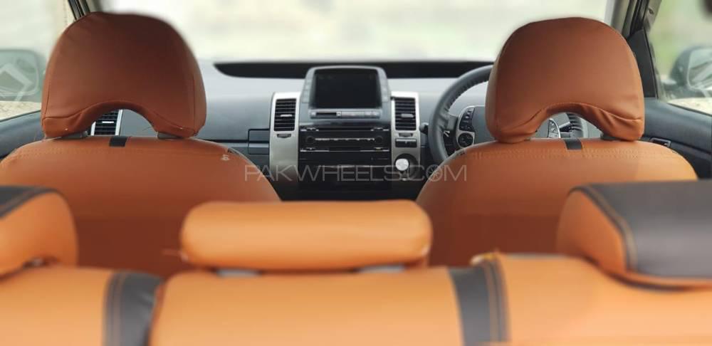 Toyota Prius 2010 for Sale in Peshawar Toyota Prius 2010 for Sale in Peshawar Image-14