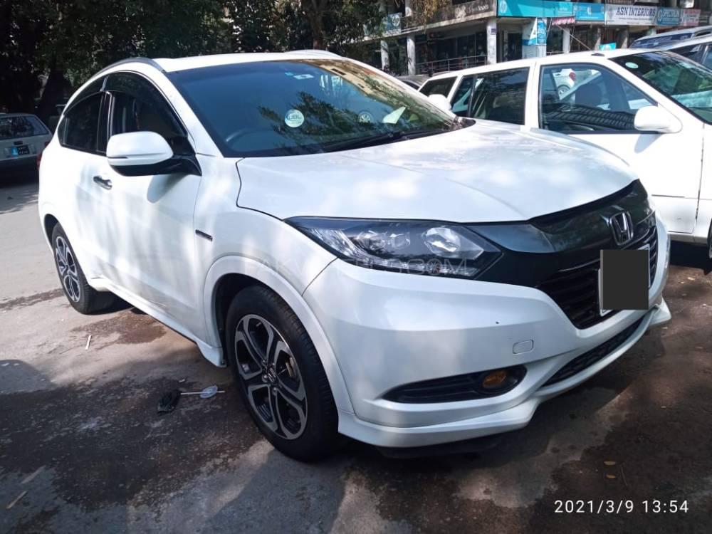 Honda Vezel Hybrid Z 2015 for sale in Islamabad | PakWheels