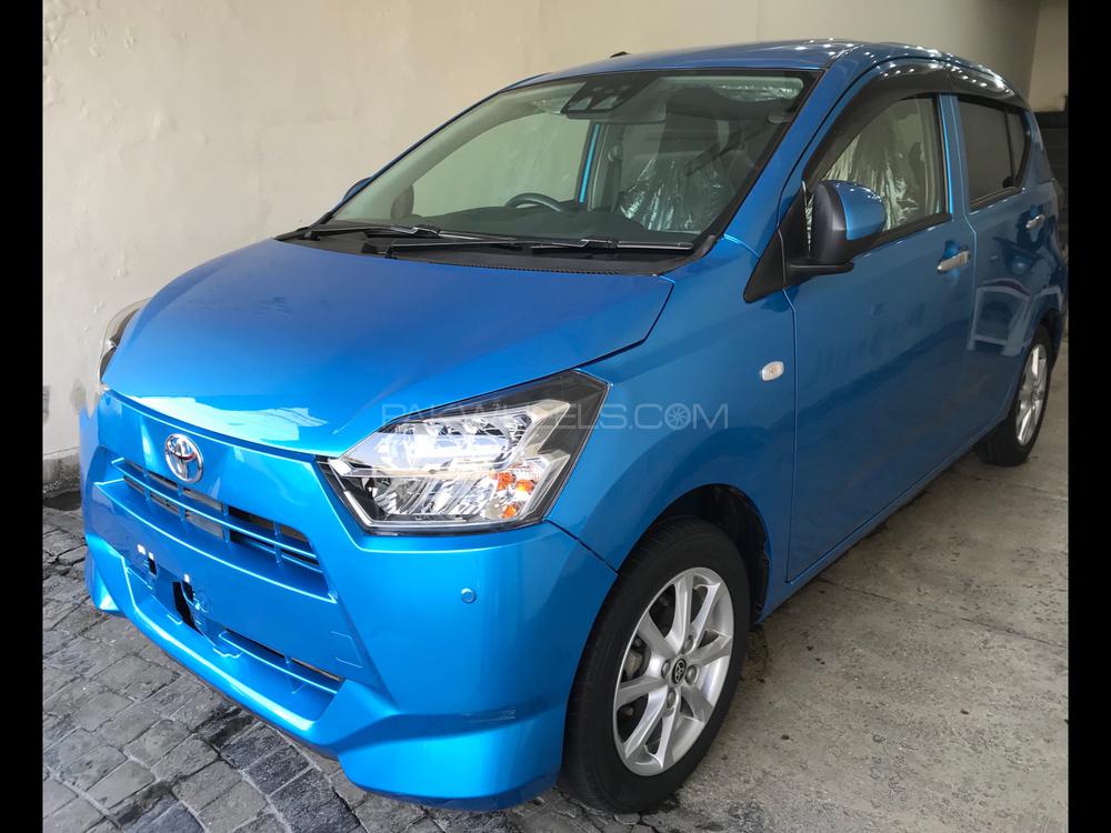 Toyota Pixis Epoch 2017 for Sale in Lahore Toyota Pixis Epoch 2017 for Sale in Lahore Image-8
