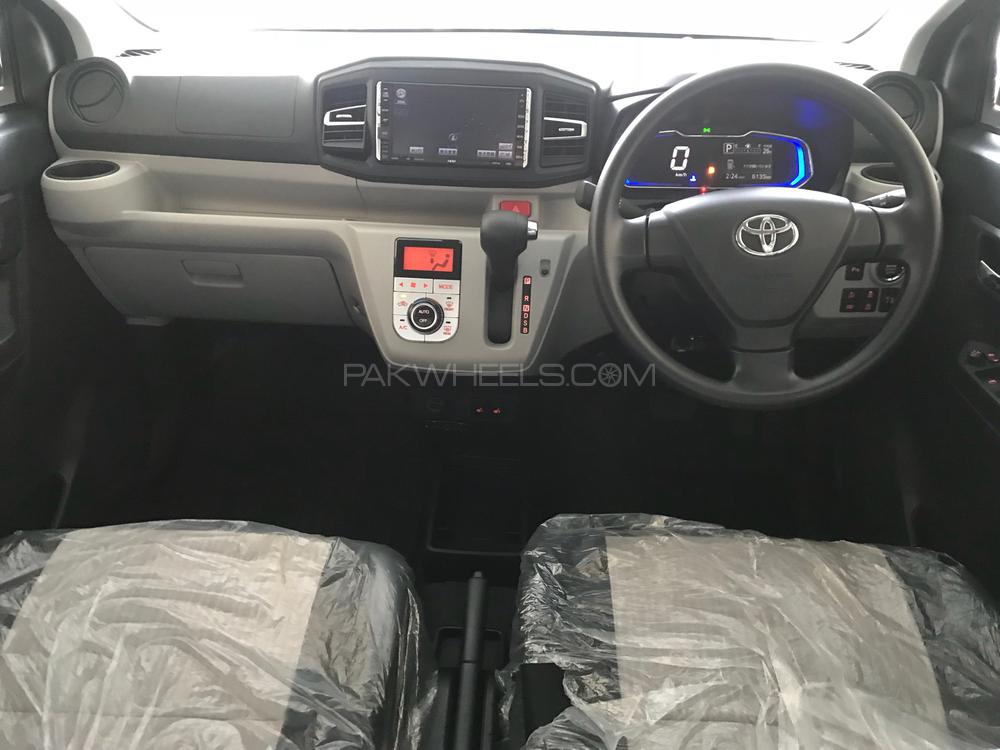 Toyota Pixis Epoch 2017 for Sale in Lahore Toyota Pixis Epoch 2017 for Sale in Lahore Image-11