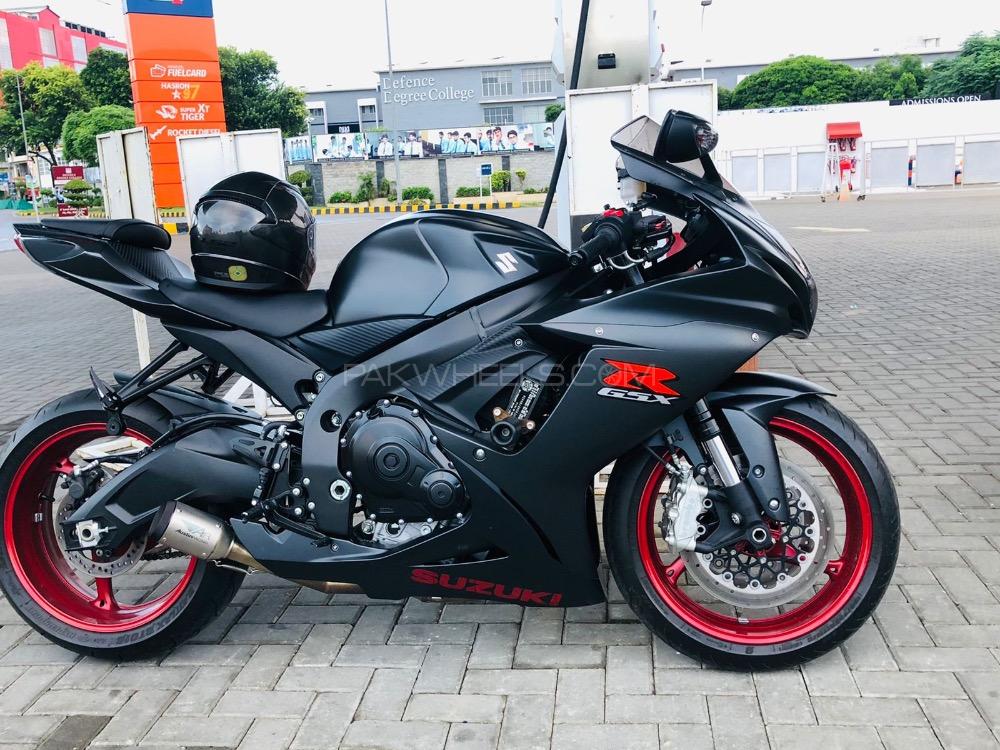 سوزوکی GSX-R600 - 2017  Image-1