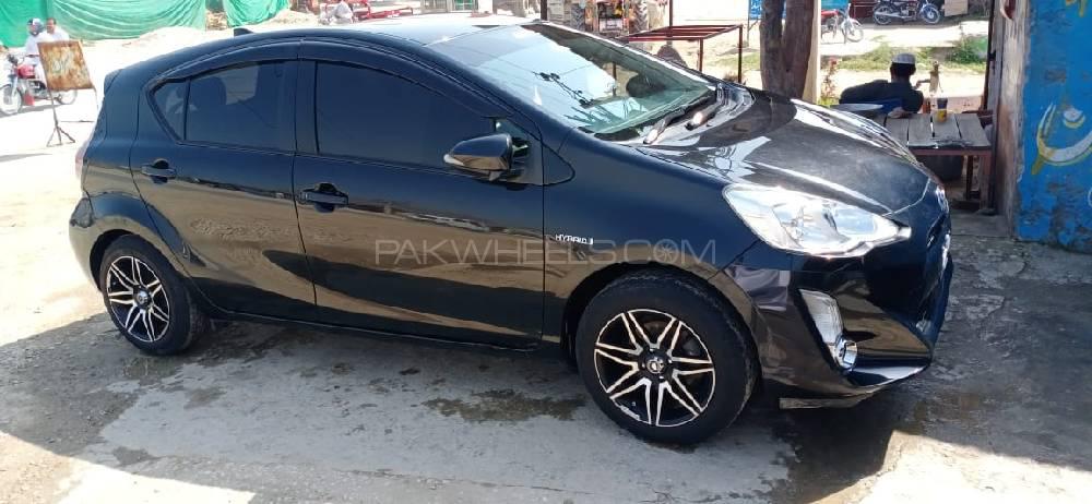 Toyota Aqua 2015 for Sale in Swabi Toyota Aqua 2015 for Sale in Swabi Image-3