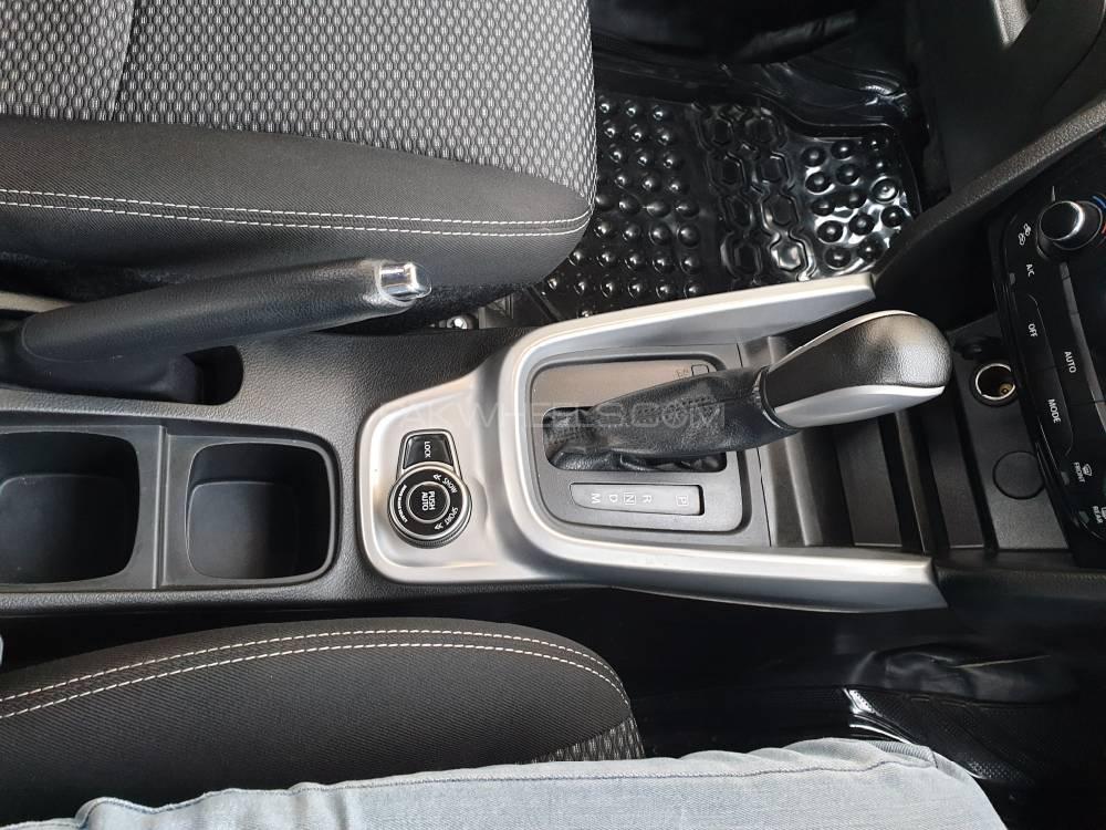 Suzuki Vitara 2018 for Sale in Islamabad Suzuki Vitara 2018 for Sale in Islamabad Image-12