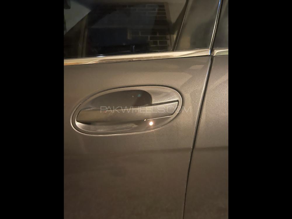 BMW 7 Series 2004 for Sale in Rawalpindi BMW 7 Series 2004 for Sale in Rawalpindi Image-13