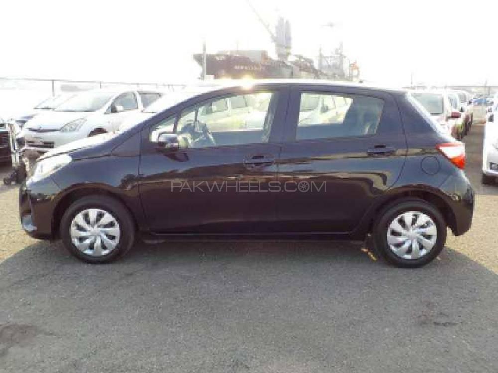 Toyota Vitz 2018 for Sale in Islamabad Toyota Vitz 2018 for Sale in Islamabad Image-3